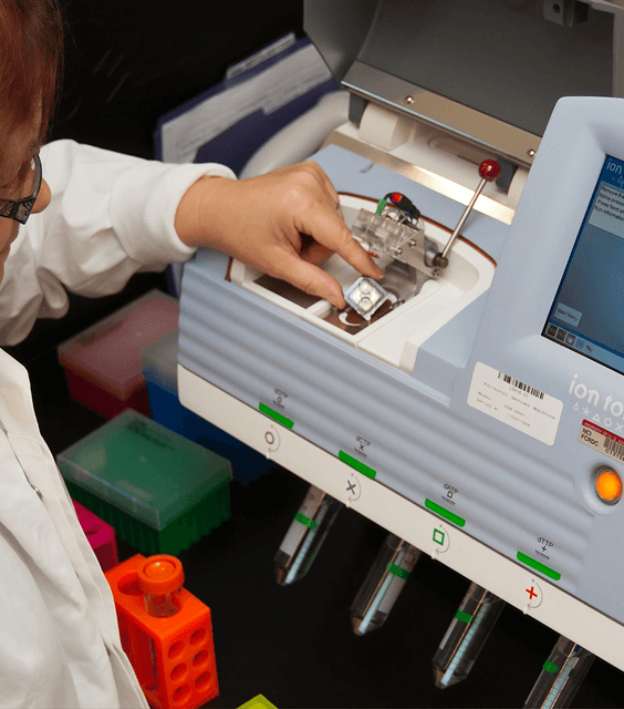 Achieving a Smooth Distributor Transition: How RegDesk Preserved Market Share and Business Continuity for an International Device Manufacturer